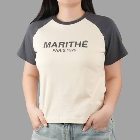 Marithe Paris 1972 Reglan Women's Shirt (Category: Shirts) located in Bacolod City. Submitted by treasurehunts.6100 (Listing ID 1469913787, Image 2). Description: Marithe Paris 1972 Reglan Women's Shirt Condition - Excellent Color - Grey, Cream Color rate - 9.8 / 10 No Flaws Size S Dimensions : Width - 16 Length - 20.5 Thigh - Leg Opening - Brands you might find on my profile : ( Cos, Uniqlo, H&M, Zara, Muji, Ralph Lauren, Hugo Boss, Fred Perry, 