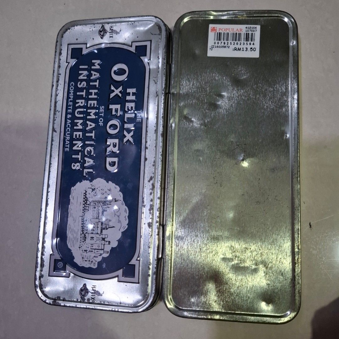 Mathematical instruments (Category: Stationery & School Supplies) located in Petaling Jaya. Submitted by cupid2v2 (Listing ID 1469857672, Image 2). Description: items are old and not complete Not for fussy buyers.