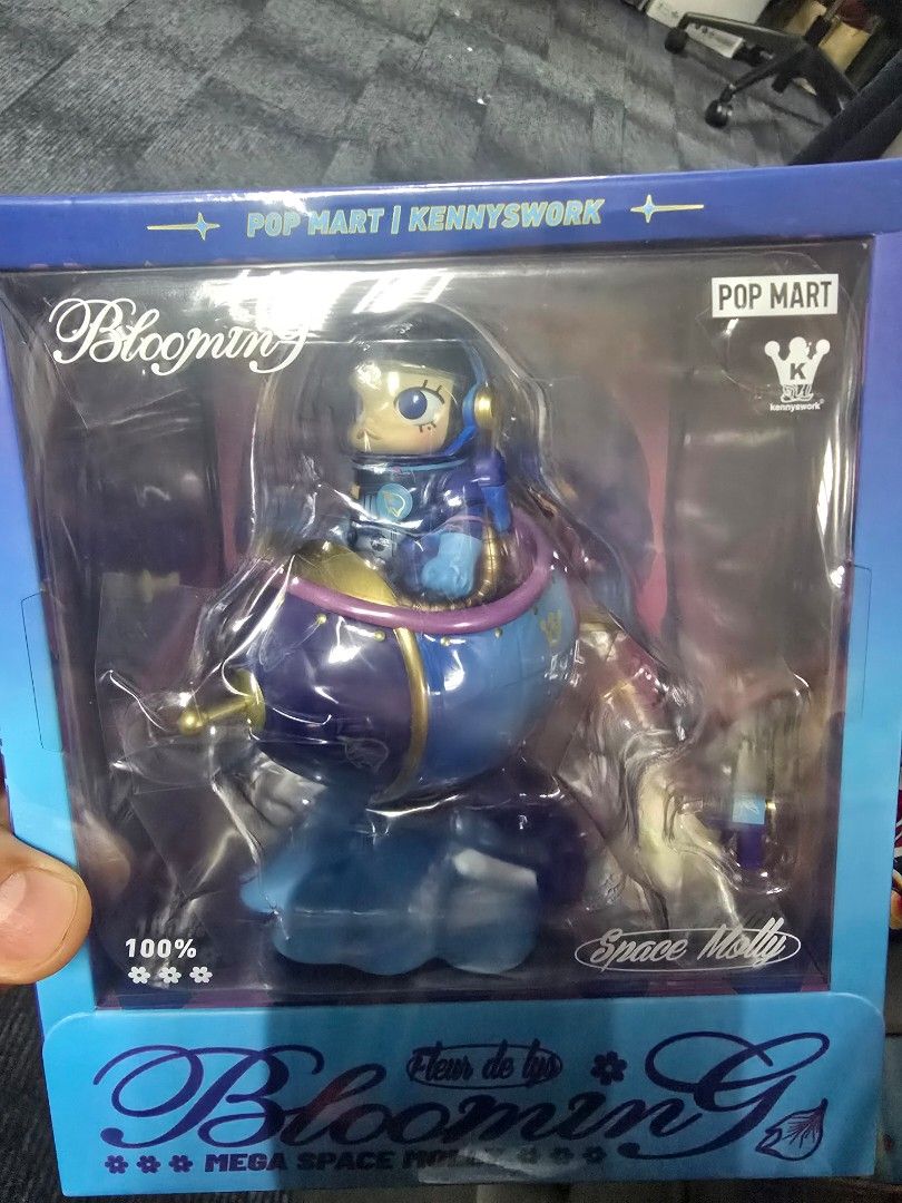 Mega Space Molly Blooming France (Category: Figurines & Statues) located in Manila. Submitted by out_of_d_closet (Listing ID 1469854057, Image 2). Description: Mega Space Molly Blooming France limited edition, france exclusive 7500.