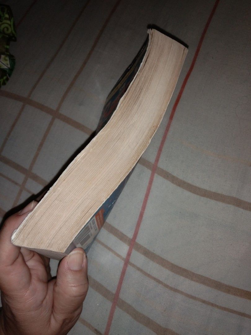 Minecraft book (Category: Children's Books) located in Quezon City. Submitted by eidorableshop (Listing ID 1469769198, Image 2). Description: .