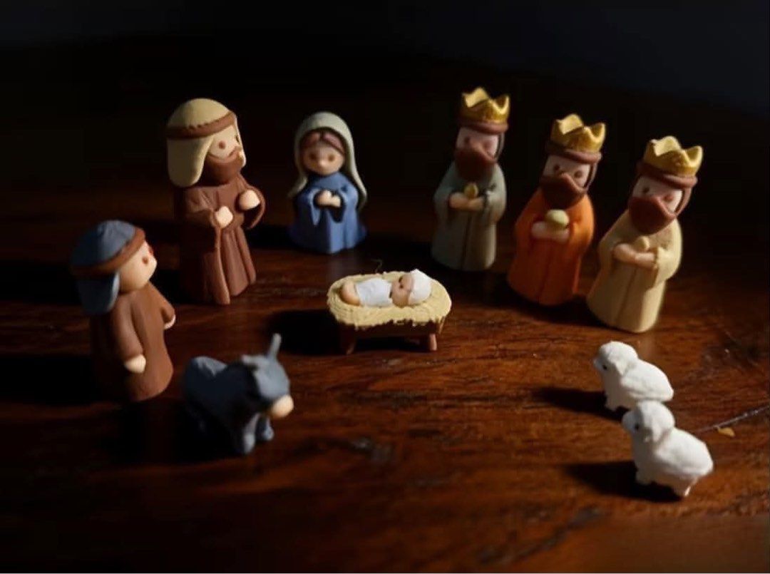 Mini Nativity Set with Pouch (Category: Kids Toys) located in Manila. Submitted by declutteringmowm (Listing ID 1469766393, Image 3). Description: .