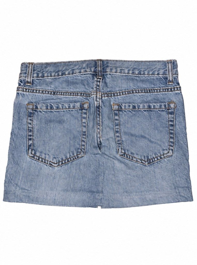 Mini skirt (Category: Skirts) located in Marikina City. Submitted by ziaziaaa (Listing ID 1469909652, Image 2). Description: - Brand: Old Navy - Item: Denim Mini Skirt - Color: Light wash blue - Features: Front/back pockets, belt loops, button and zipper closure - Condition: Excellent pre-loved condition - Style: Casual, versatile for everyday OOTDs.