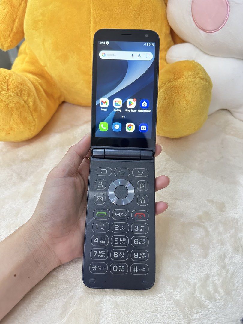 MIVE STYLE FOLDER2 (Category: Android Others) located in Mandaluyong City. Submitted by jezel01 (Listing ID 1469779755, Image 2). Description: MIVE STYLE FOLDER 2 32GB 2GB RAM Openline issue: casemarks, dents Unli check Touch and type Android 14 .