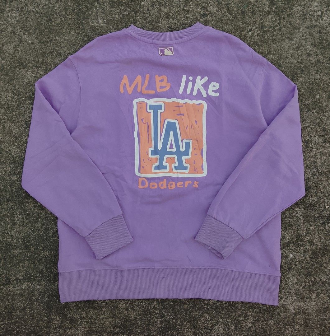 MLB Korea LA Dodgers Lavender Crewneck (Category: Coats, Jackets and Outerwear) located in Manila. Submitted by gowicollection28 (Listing ID 1469862236, Image 2). Description: 22x27.