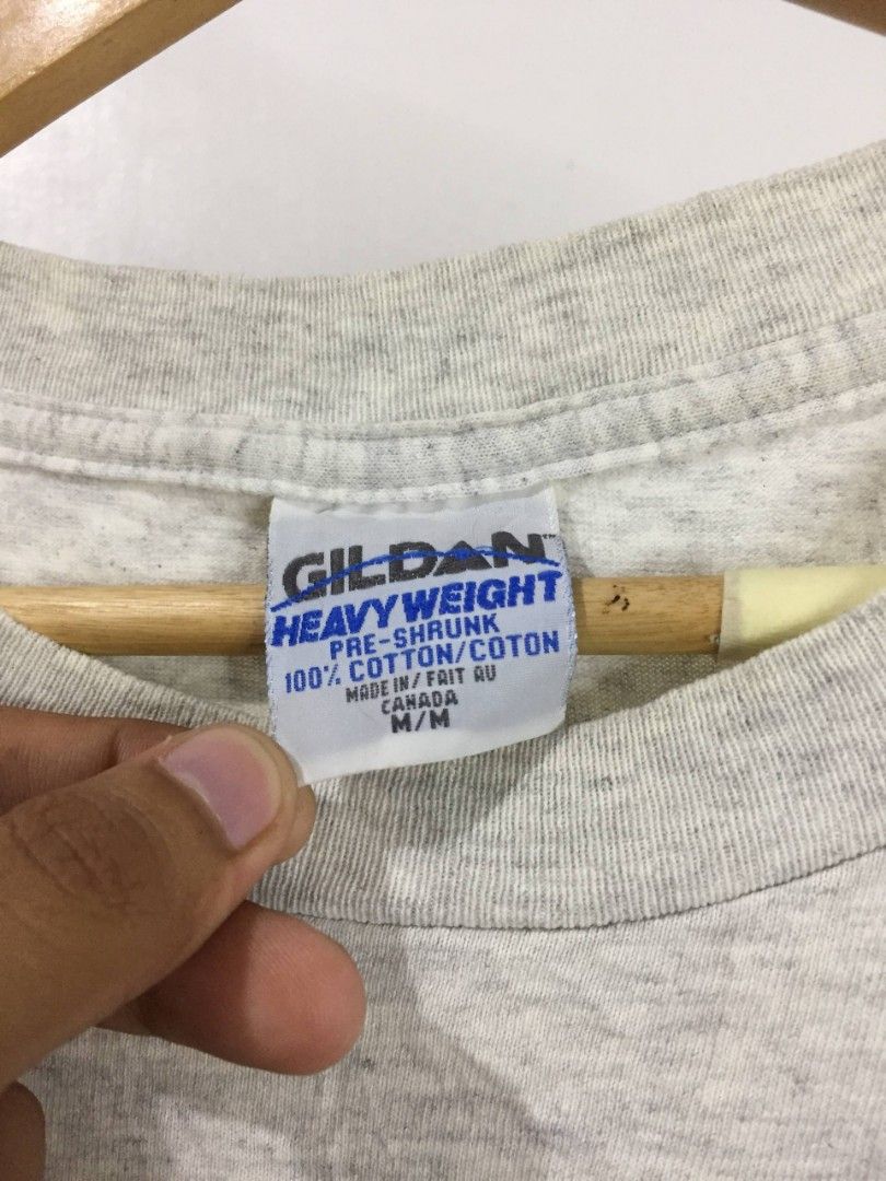 Molson Indy Vancouver (Category: Tshirts & Polo Shirts ) located in Balayan. Submitted by _wethrift (Listing ID 1469876893, Image 3). Description: Molson Indy Vancouver - Gildan Heavyweight Tag - 1-2-2 - size M - dimension 20 x 26 - excellent condition - color rate 9/10 - stain / hairlines MINE - 📩 +shipping fee 📍 BALAYAN, BATANGAS.