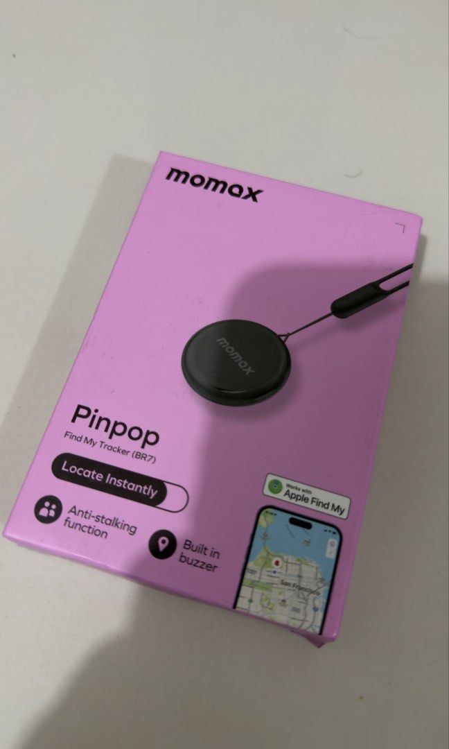 Momax Pinpop (Category: Other Mobile & Gadget Accessories) located in Las Pinas. Submitted by OnlineGadJe (Listing ID 1469913209, Image 1). Description: .