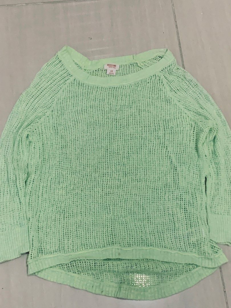 MOSSIMO (Category: Activewear) located in Manila. Submitted by gizmolacaba (Listing ID 1469906060, Image 3). Description: .