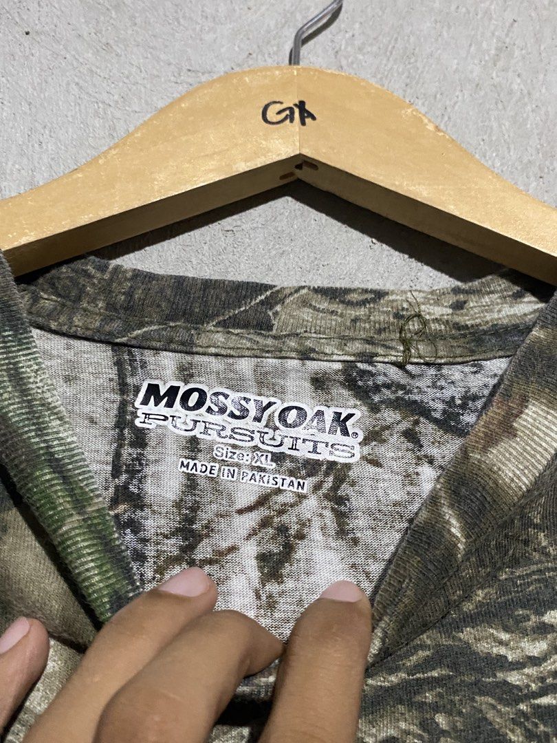 MOSSY OAK REAL TREE SHIRT (Category: Tshirts & Polo Shirts ) located in Minglanilla. Submitted by celathrift (Listing ID 1469795361, Image 2). Description: EXCELLENT CONDITION AS NEW CONDITION 10/10 COLOR RATE 21x27.