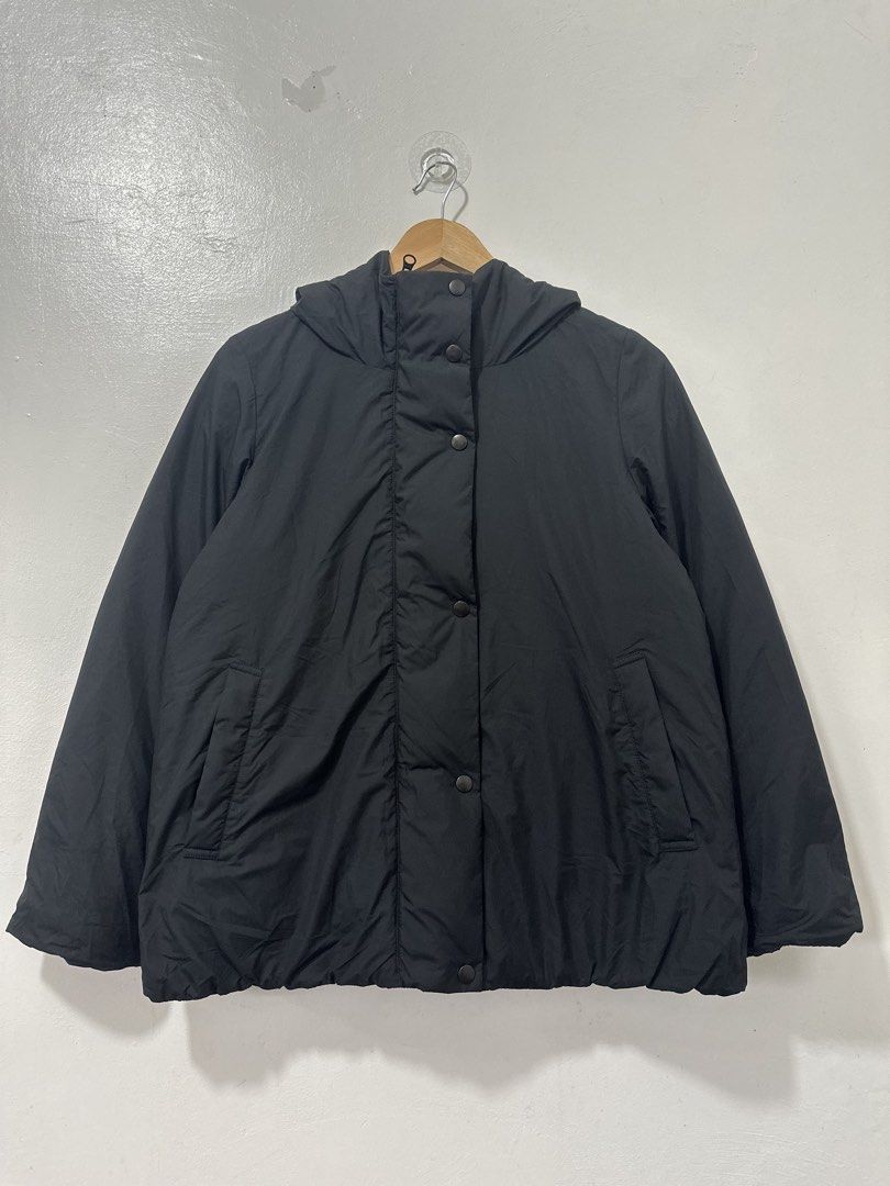MUJI Black Down Puffer Jacket Women Medium (Category: Coats, Jackets and Outerwear) located in Balanga. Submitted by winterlab_ph (Listing ID 1469839709, Image 3). Description: C090 W 21 L 24.5 .