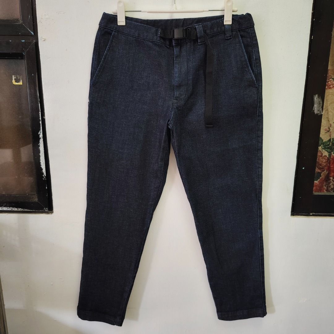 MUJI Unisex Stretch Tapered Pants (Category: Other Bottoms) located in Davao. Submitted by jcshop27 (Listing ID 1469936346, Image 1). Description: .