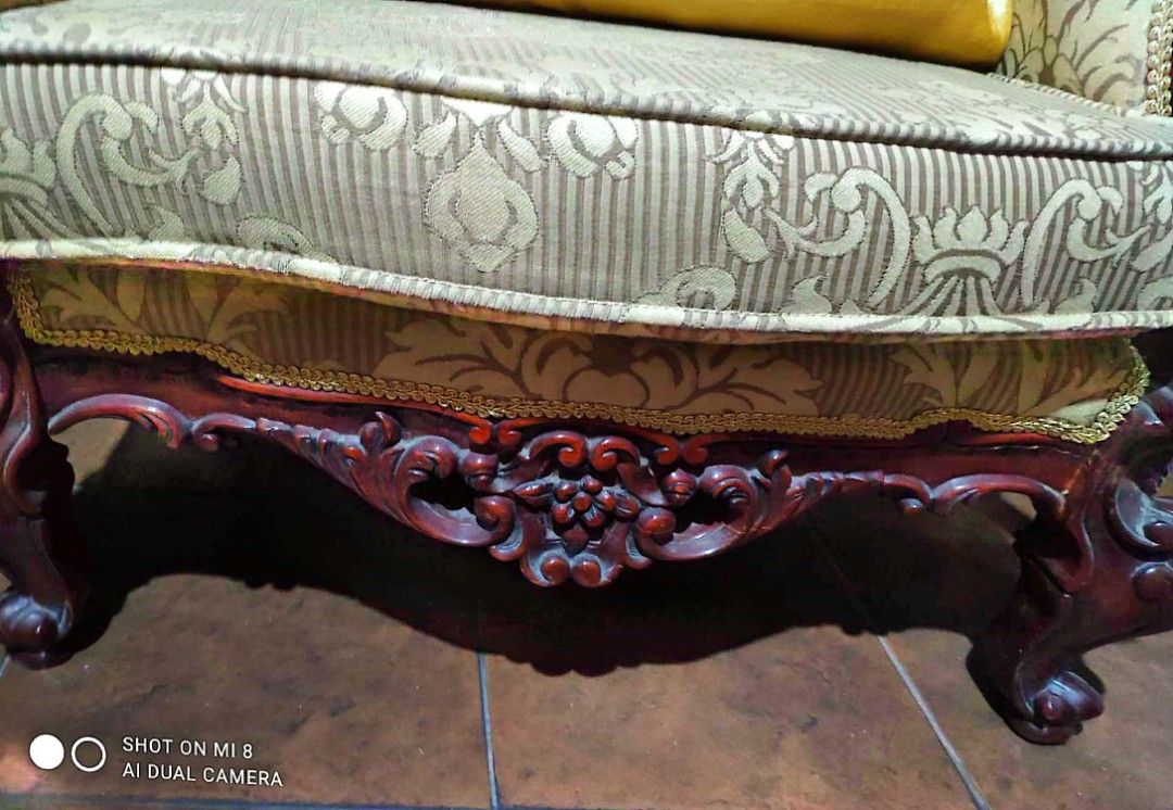 Narra Sofa Seat (Category: Sofas) located in Antipolo. Submitted by newdog_f63c78 (Listing ID 1469903110, Image 3). Description: 25-Year-Old Narra Sofa Set, handcrafted in Betis, Pampanga. Classic design, durable hardwood, and timeless craftsmanship. A beautiful vintage piece..