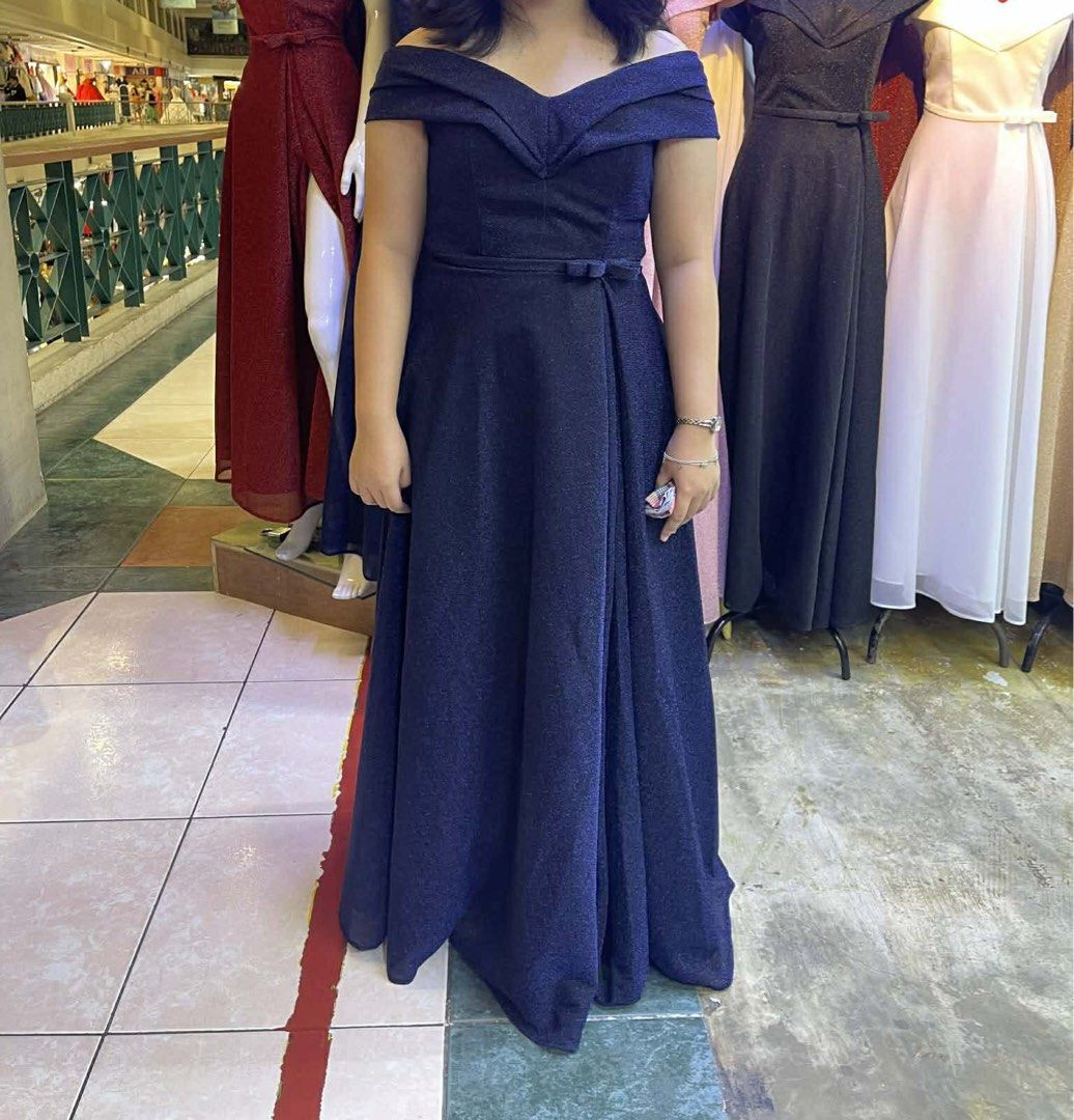 Navy Blue Off Shoulder with Slit (Category: Dresses) located in Los Banos. Submitted by meyandra_198 (Listing ID 1469875993, Image 1). Description: .