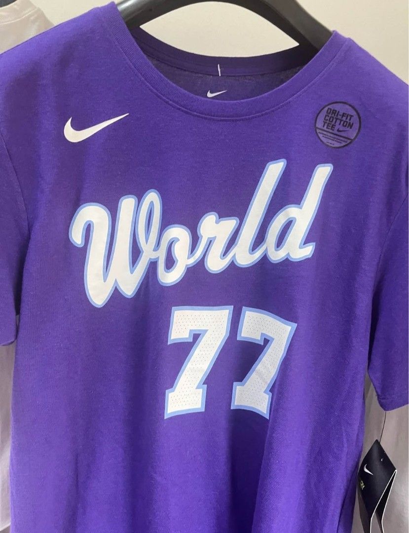NBA Nike Shirt (Category: Activewear) located in Manila. Submitted by alexanderm35255 (Listing ID 1469815259, Image 2). Description: Medium on tag 19 x 28.
