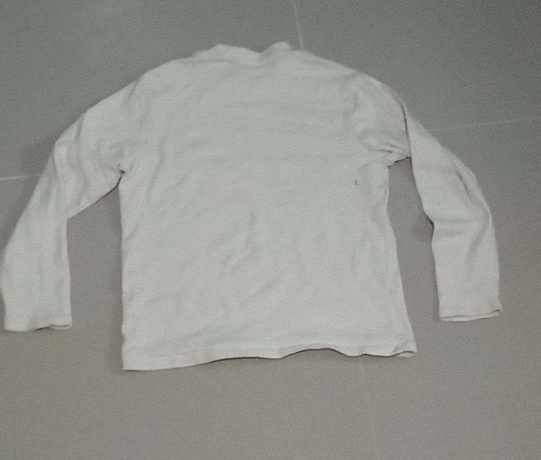 New Balance Longsleeves for Kids (Category: Babies & Kids Fashion) located in Bacolod City. Submitted by gentlestone.52969a (Listing ID 1469940002, Image 2). Description: ukay x preloved prices are negotiable please manage expectations.