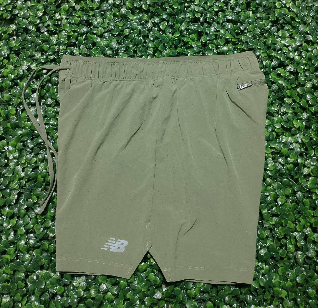 New Balance Running Short (Category: Activewear) located in Davao. Submitted by thrifttayo (Listing ID 1469884602, Image 1). Description: Medium on tag W 28-32 L 14 No Issue Excellent-New Condition .