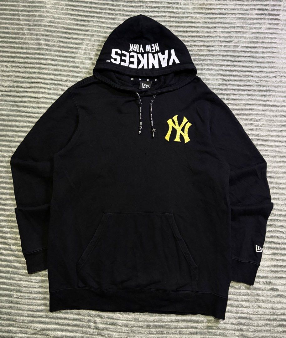 New Era “new york Yankees” jacket (Category: Coats, Jackets and Outerwear) located in Kawit. Submitted by samfuentebella09 (Listing ID 1469862616, Image 1). Description: NEW ERA “NY YANKEES” HOODIE JACKET✅ ▪️Size LARGE on tag✅ ▪️Width”23 x 28”Length✅ ▪️Excellent Condition 9/10✅ ▪️Color Rate 10/10✅ ▪️Good As New✅ Add sf💸 Pm🔑.