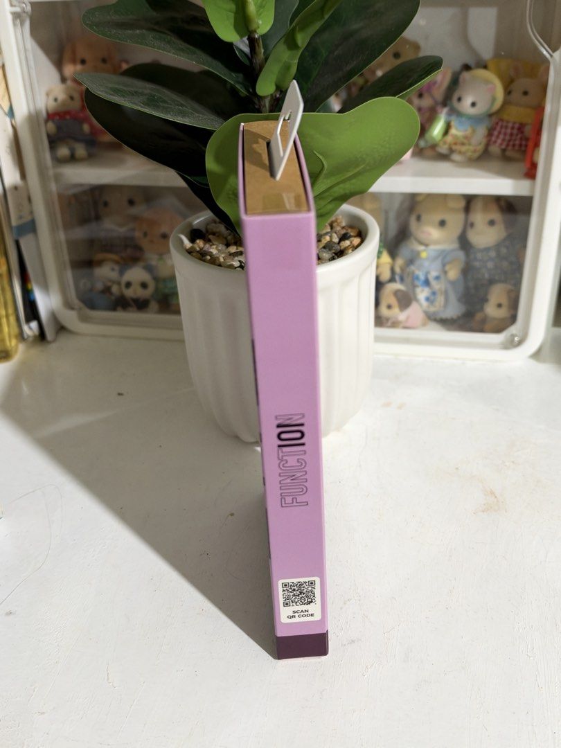 New Function101 Burgundy 60w Smart Cable Fast Type C Charger w/ digital display (Category: Chargers & Cables) located in Antipolo. Submitted by kiksy.closet (Listing ID 1469783190, Image 3). Description: New Function101 Burgundy 60w Smart Cable Fast Type C Charger w/ digital display - Brand new, sealed - Guaranteed authentic, got this as a freebie from power Mac when I pre-ordered for 18pro - what u see is what u get (check all posted pics to eva