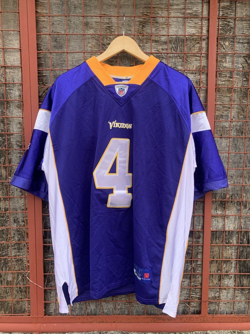NFL FAVRE JERSEY (Category: Tshirts & Polo Shirts ) located in Valenzuela. Submitted by thriftpings0 (Listing ID 1469775228, Image 1). Description: No issue 25x30.5 Excellent condition Complete taga.