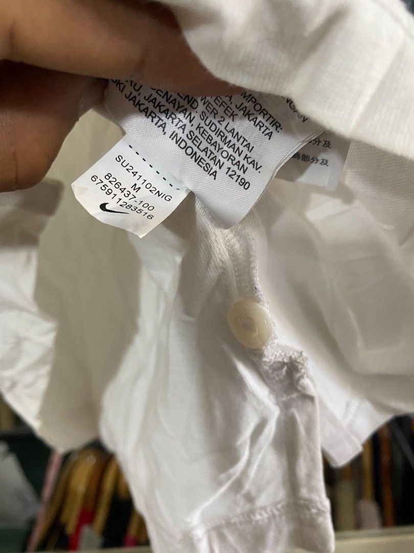 Nike (Category: Shirts) located in Cabuyao City. Submitted by jp-collection (Listing ID 1469796801, Image 3). Description: .