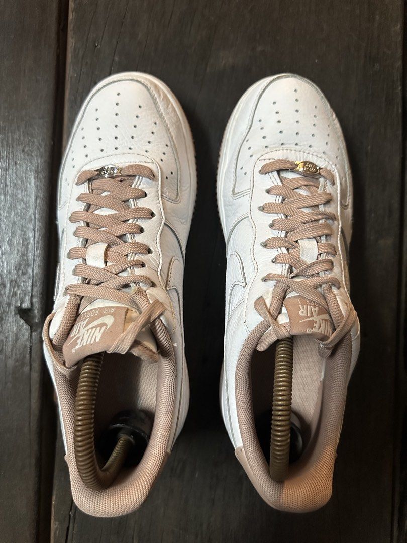 Nike Air Force 1 ‘White/Pink’ Size 9W (Category: Sneakers) located in Las Pinas. Submitted by santimill (Listing ID 1469884635, Image 3). Description: Nike Air Force 1 Mini Jewel ‘White/Pink’ Size 9 Womens P3500 9/10 condition Original PM for more details 👍🏻 Las Piñas Area Shipping shouldered by buyer .