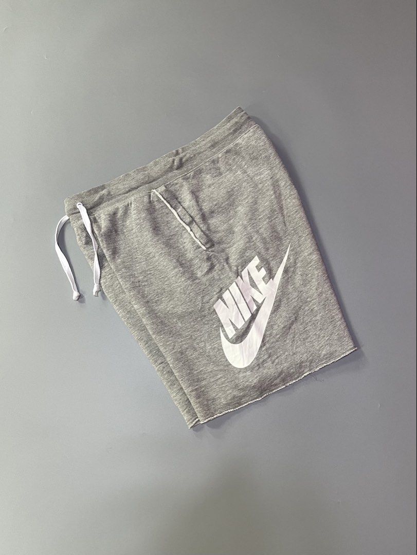nike alumni short (Category: Shorts) located in Compostela. Submitted by source_20 (Listing ID 1469889083, Image 2). Description: NIKE ALUMNI SHORT W28-30 L17 ISSUE WASHABLE STAIN 🫟 📍DAVAO DE ORO CAN SHIP VIA JNT .