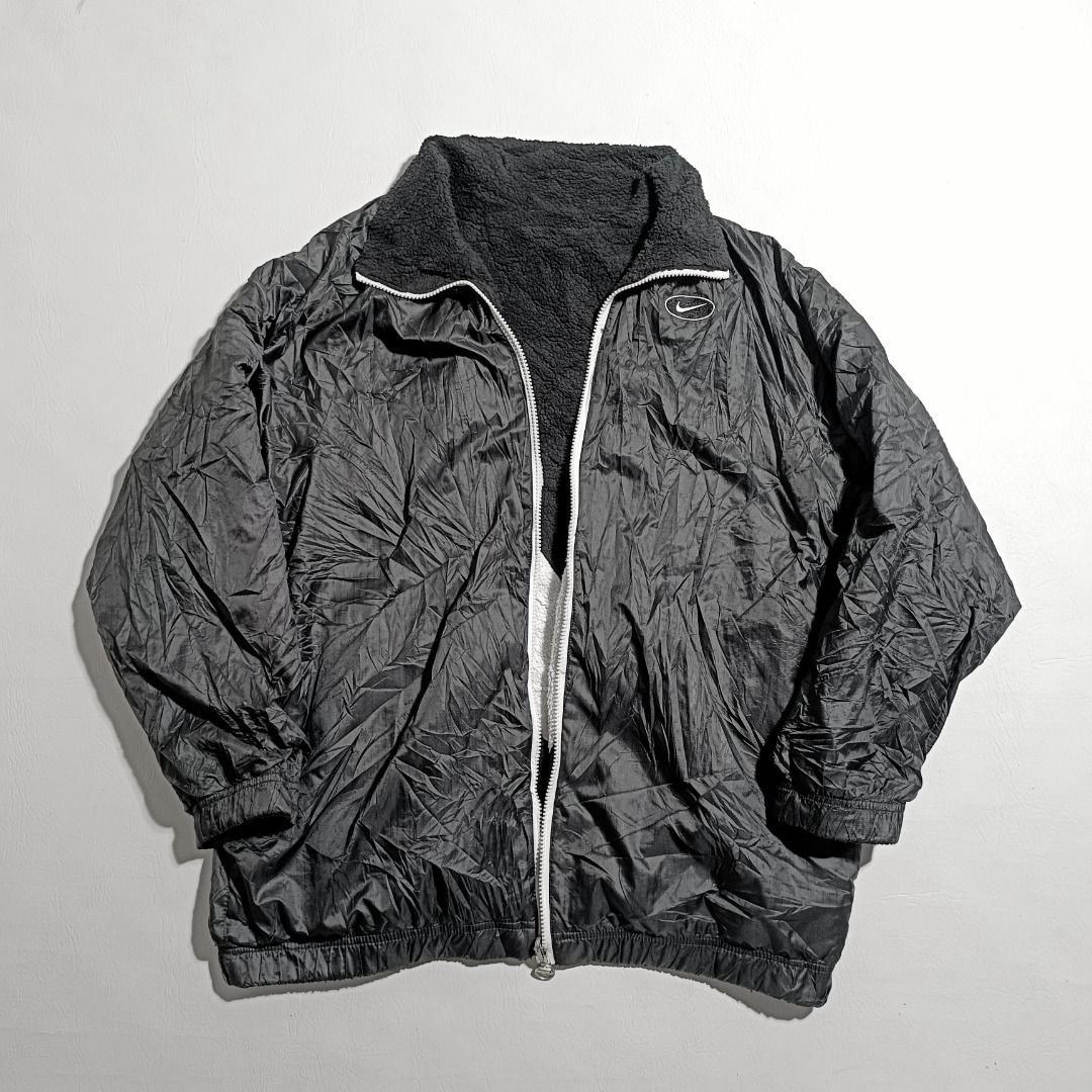 Nike Bigswoosh Reversible Jacket❗ (Category: Coats, Jackets and Outerwear) located in Baguio. Submitted by freshmarket_2600 (Listing ID 1469877238, Image 2). Description: 1580+sf Brand: Nike Bigswoosh Sherpa Reversible Tags: Complete Size: Large on tag Dimension: L29W24 Condition: Excellent Color rate: 10/10 Color: Black Issue/s: None .