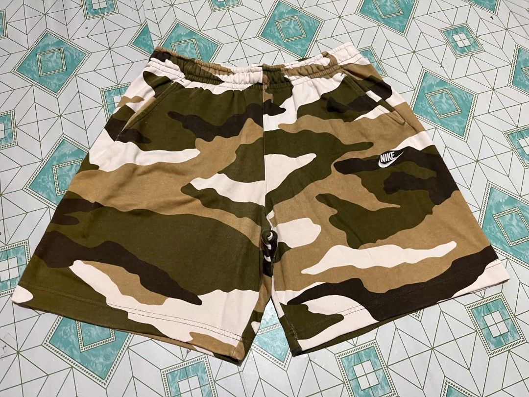 NIKE CAMO SHORTS (Category: Shorts) located in Iloilo. Submitted by _lemornosnas02 (Listing ID 1469935981, Image 1). Description: Nike Sportswear Club Camo / Club Fleece Short SIZE XL ON TAGS DIMES 16X19 LOCATION ILOILO PLUS SHIP VIA LBC.