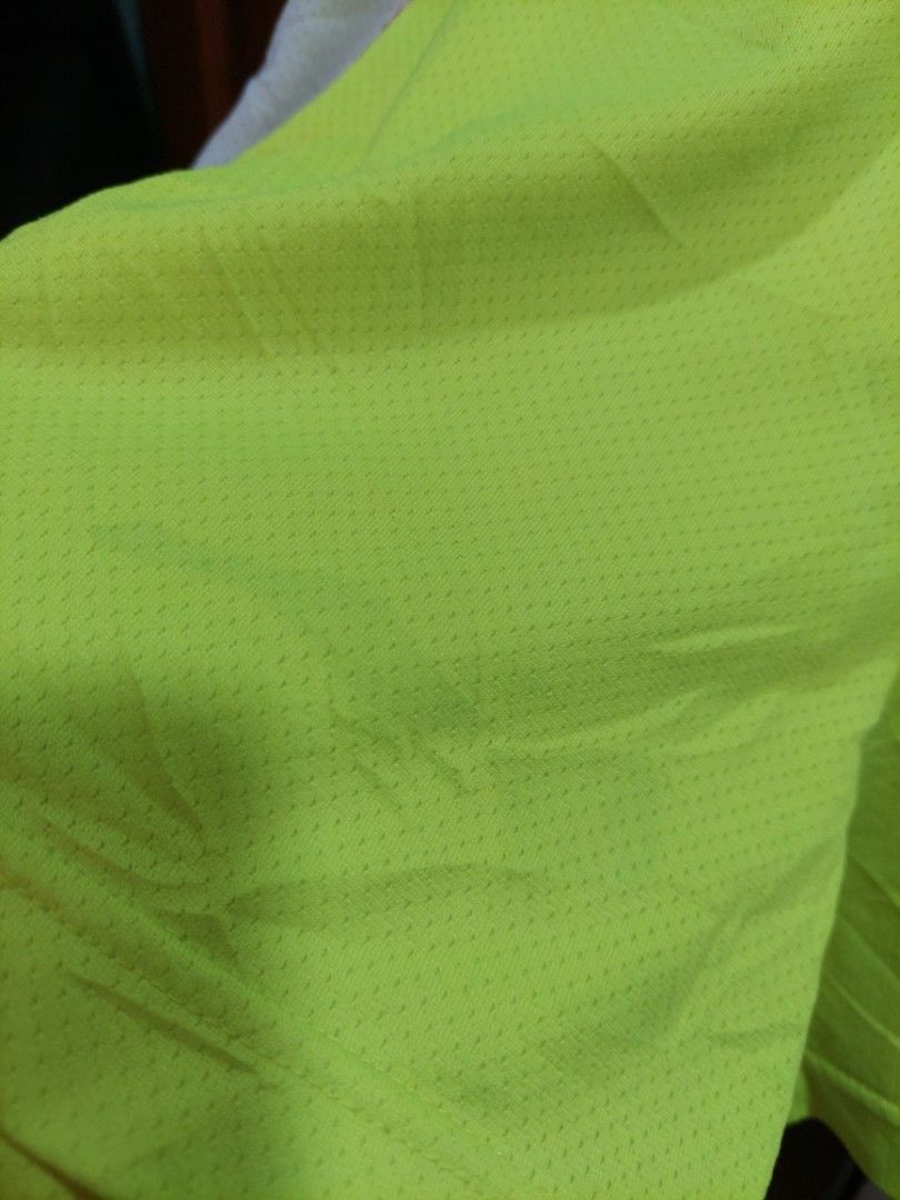 NIKE DRI FIT JERSEY SHORTS (Category: Activewear) located in San Pedro. Submitted by cyanide.slug.cat (Listing ID 1469864270, Image 3). Description: medium 30-36" waist 14" length like new but may very very faint color transfer.