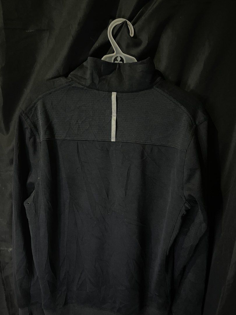 Nike Dri-FIT Black Quarter Zip Pullover Sweatshirt Size M (Category: Coats, Jackets and Outerwear) located in Cebu City. Submitted by grand_kian (Listing ID 1469865792, Image 2). Description: - Brand: Nike - Item: Dri-FIT Quarter Zip Pullover - Color: Solid Black - Size: Medium (Made in Vietnam) - Material: 78% Polyester, 22% Cotton (with cotton-poly-spandex accent panels) - Design: Mock neck with front zipper - Features: Metallic Nike logo plate