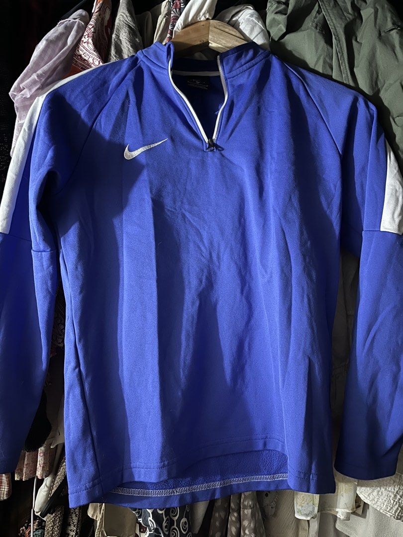Nike Dri-Fit Blue Quarter Zip Pullover Size M (Category: Activewear) located in San Jose del Monte. Submitted by mangindusa (Listing ID 1469908790, Image 1). Description: .