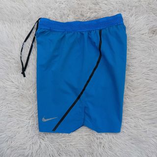 (Category: ) located in . Submitted by thrift_wiseph (Listing ID 1469856338, Image 1). Description: .