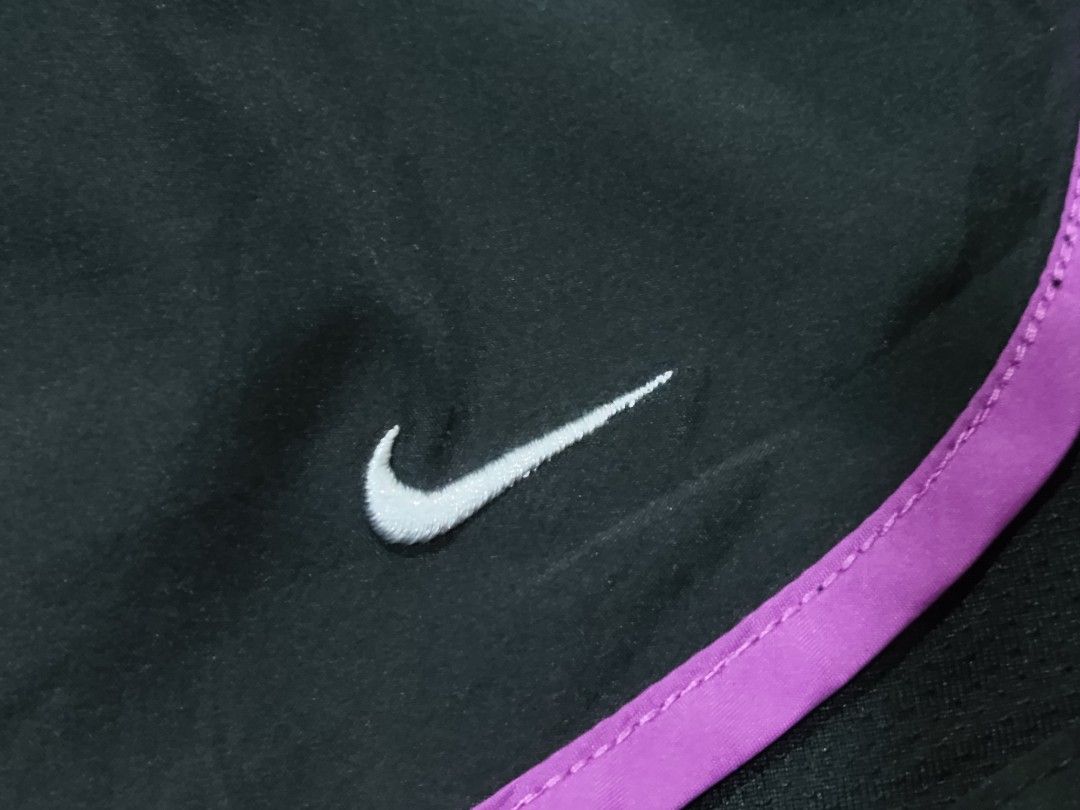 Nike Dri-Fit Short (Category: Activewear) located in General Santos City (Dadiangas). Submitted by alfredanth42291 (Listing ID 1469818346, Image 3). Description: NIKE RUNNING SHORT black/colored strip womens 2XL W: 36-50 L: 14 -w/ drawstring -w/ inner brief -w/ small inner pocket -quickdry ✓excellent condition 235 #gym #pickleball.
