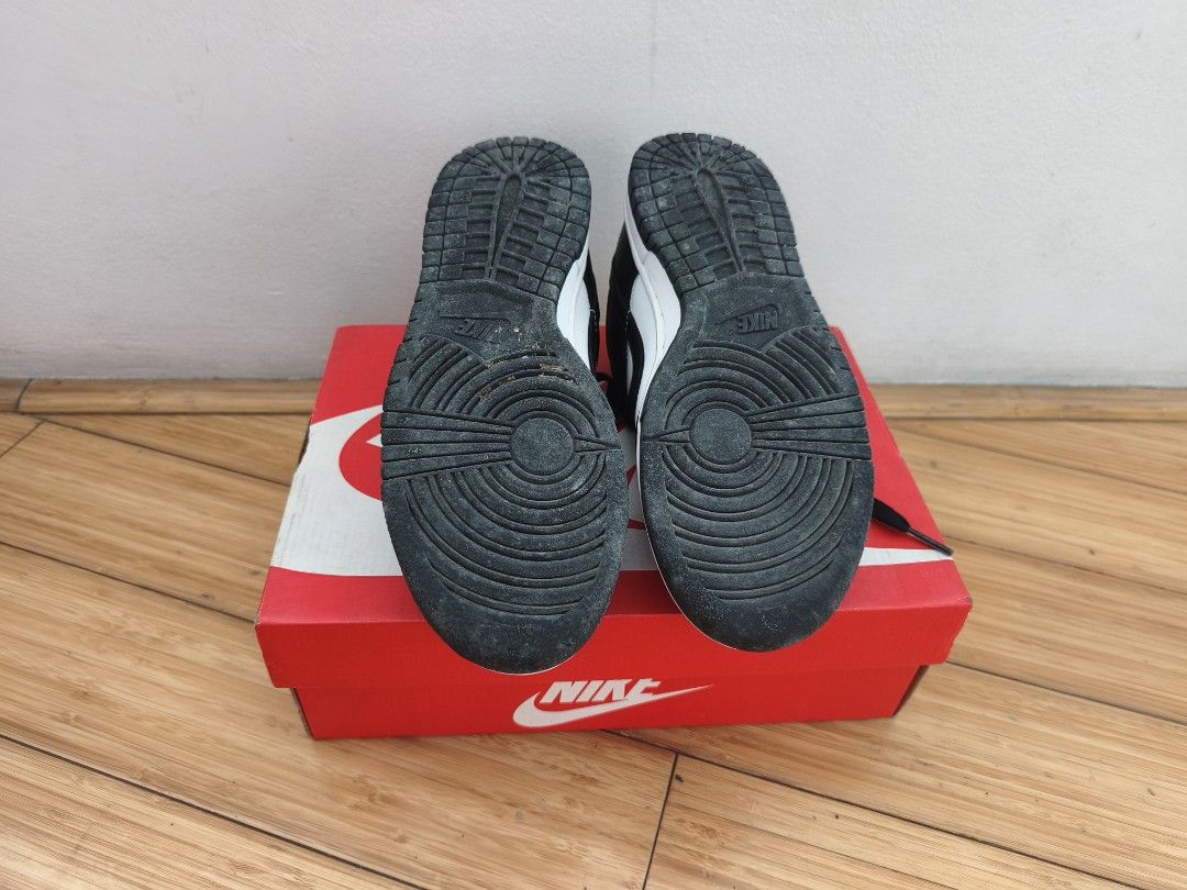 Nike Dunk Low Women (Category: Sneakers) located in Manila. Submitted by smilefashion08 (Listing ID 1469774427, Image 3). Description: Original Nike Women Size 6US.