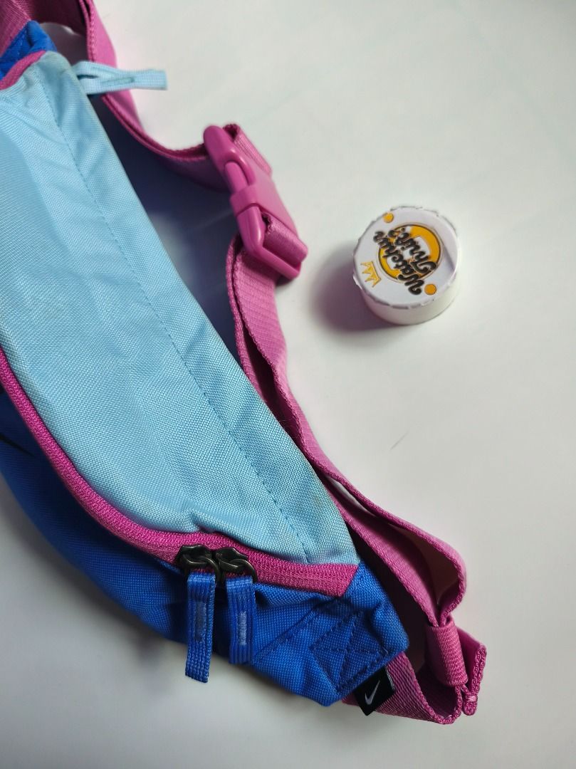 Nike Heritage Hip Pack Sapphire/Cosmic (Category: Belt bags, Clutches and Pouches) located in Manapla. Submitted by gentleturtle_3dc683 (Listing ID 1469921676, Image 3). Description: Nike Heritage Hip Pack Sapphire/Cosmic 💵 ₱ 490 📏 Size: 15 ½ x 5 ½ 🎨 Color Rate: 9.5 /10 or better ✨ Condition: Great Pre-loved thrifted item. 💬 Message us for inquiries!.