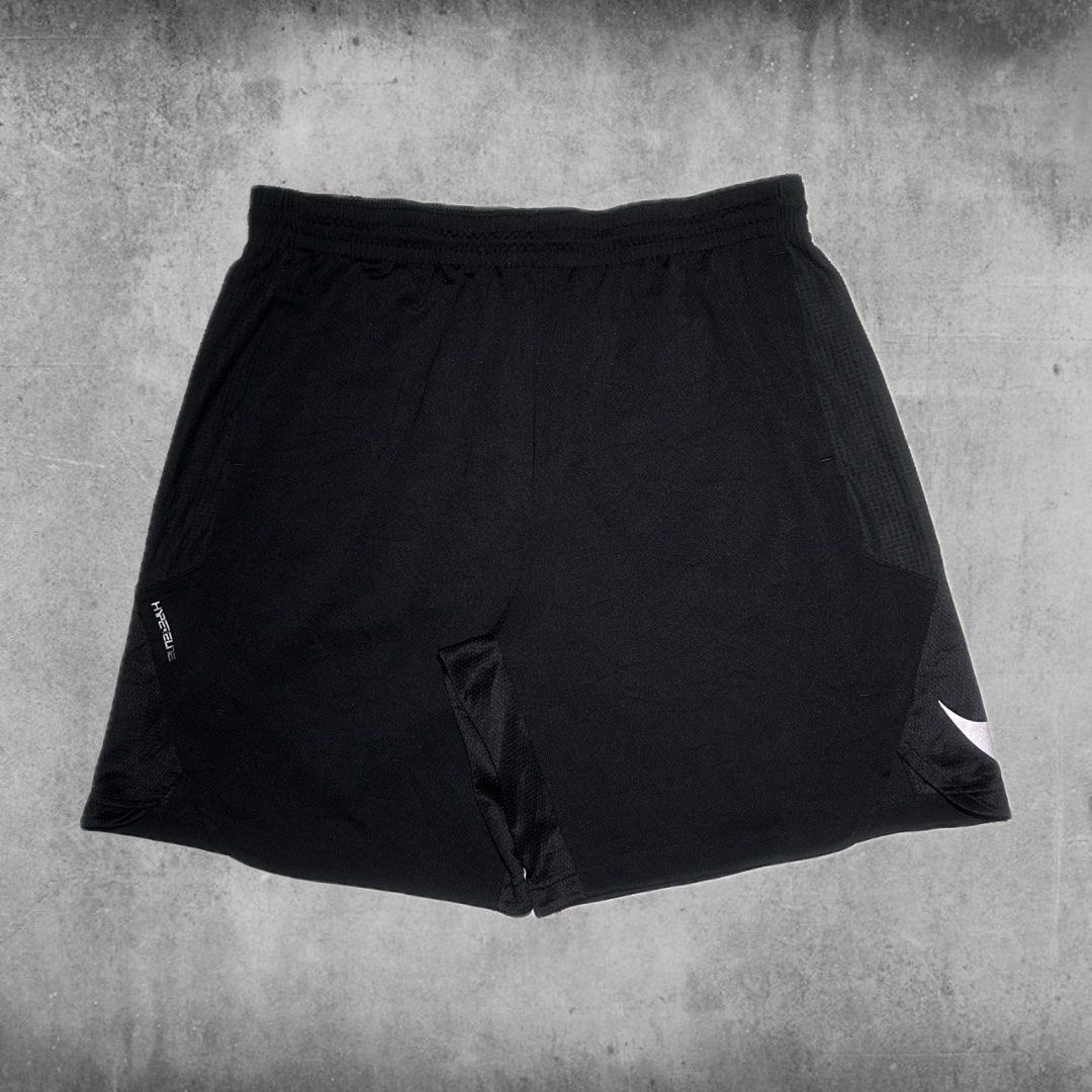 Nike HyperElite Ball/Run Shorts (Category: Shorts) located in Angeles City. Submitted by 5am.collective (Listing ID 1469781066, Image 2). Description: Nike HyperElite Ball/Run Shorts Dimensions: 30-38/20/14.5 (Large-XLarge) As New Condition, No Flaws💙 PHP 599 Only🏷️ 5AM Collective .