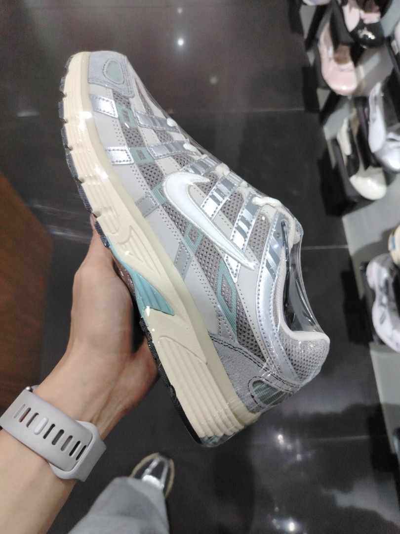 NIKE P-6000 (Category: Sneakers) located in Quezon City. Submitted by rvnnnnnn (Listing ID 1469847096, Image 3). Description: .