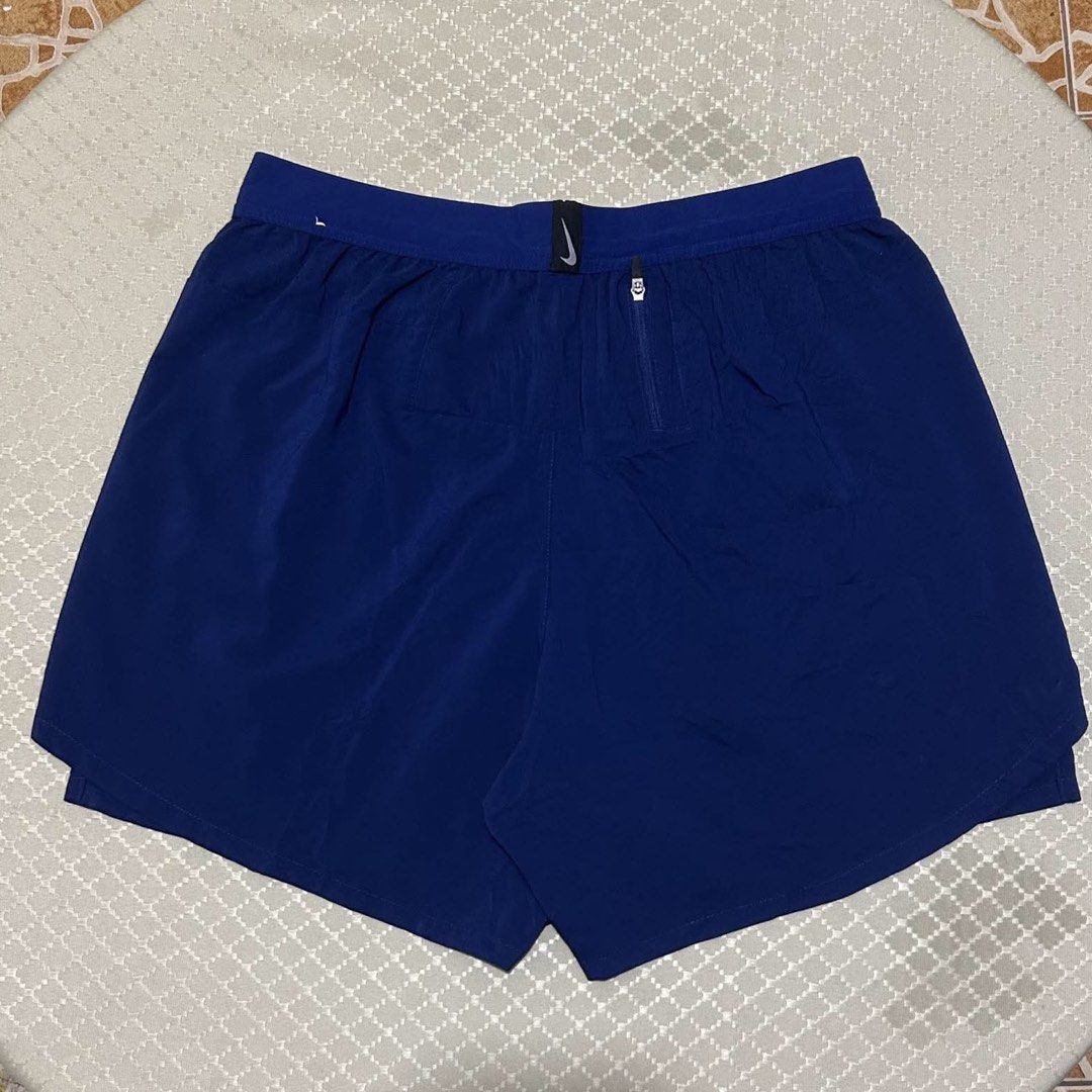 NIKE RUNNING (Category: Shorts) located in Pontevedra. Submitted by rhenzsanity.finds (Listing ID 1469858013, Image 3). Description: Size S-Med waist 28-32 Length 13 As new 580 .