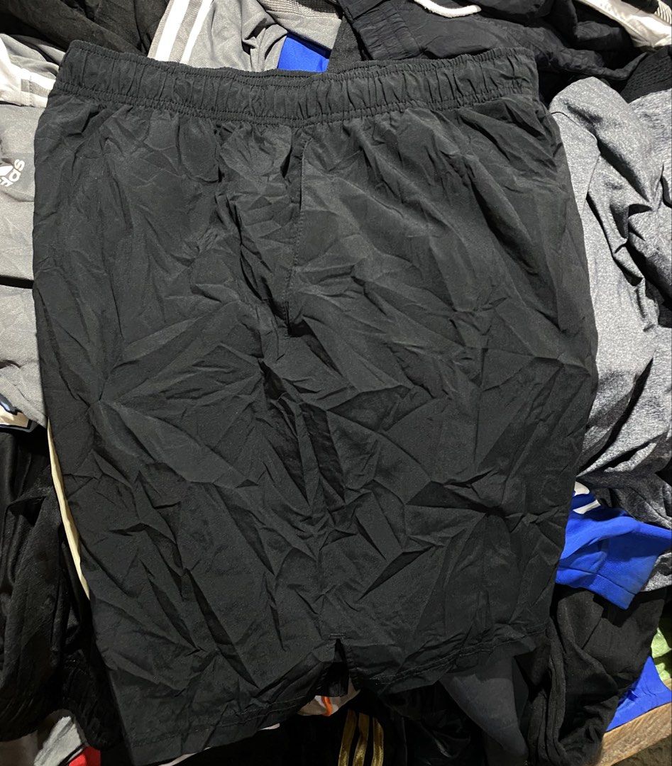 Nike Short Running - Mens / Nylon (Category: Shorts) located in General Santos City (Dadiangas). Submitted by castilloed98 (Listing ID 1469944418, Image 2). Description: N!ke - Running Short / Mens Quick dry Size.31-33 X 18 No issue 💵600+ SF✈️ DM📩 📍Gensan..
