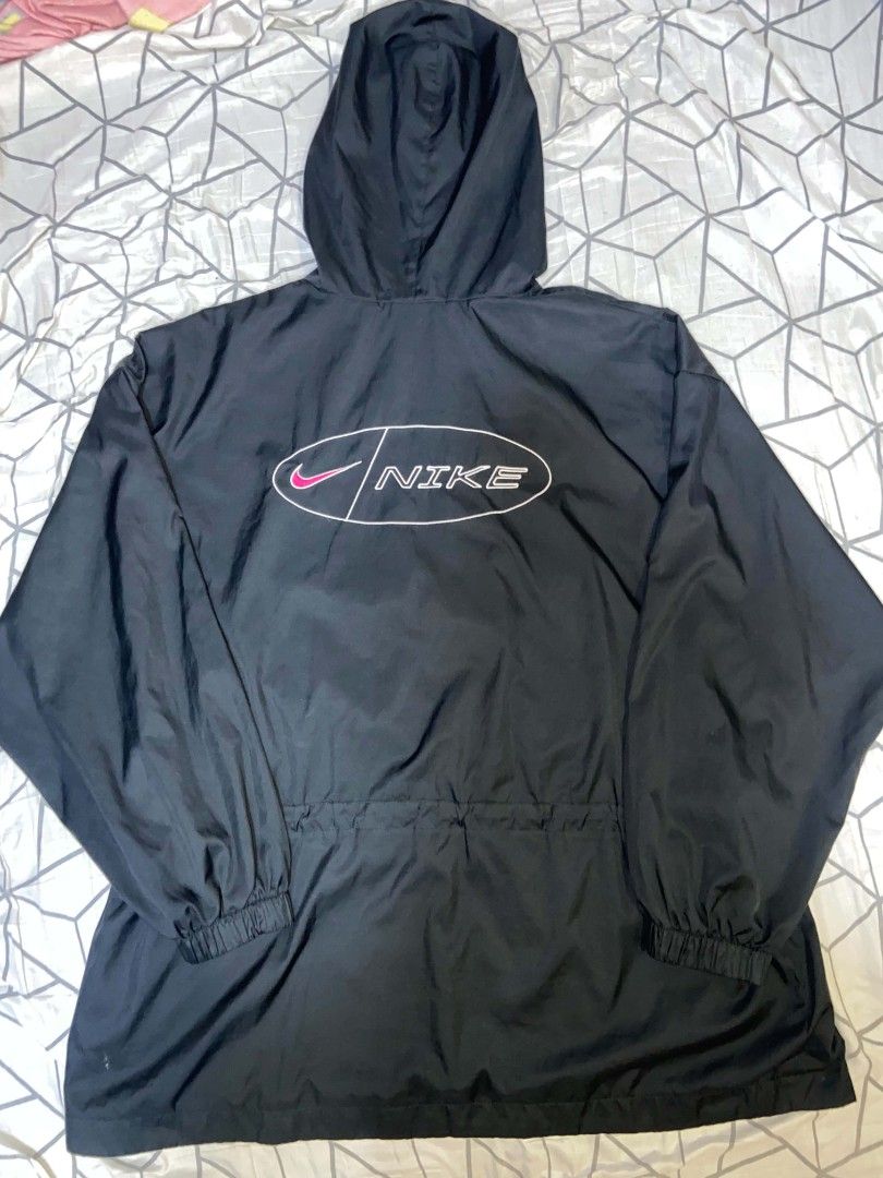 NIKE SPORTWEAR ICON CLASH (Category: Coats, Jackets and Outerwear) located in Antipolo. Submitted by goods_thrift (Listing ID 1469929031, Image 2). Description: NIKE SPORTWEAR WIND BREAKER -Good As-new -Colorate 9.8/10 -Dimension W29/L32 Nego pa.