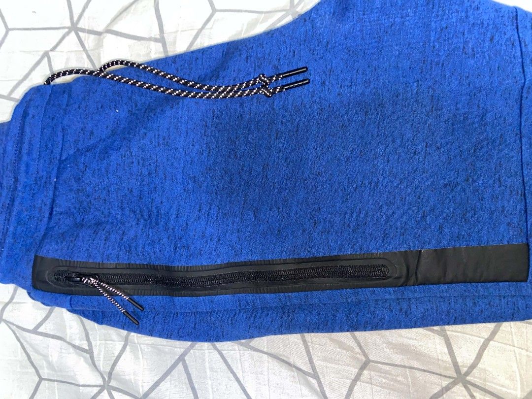 NIKE TECH FLEECE JOGGER (Category: Joggers) located in Antipolo. Submitted by goods_thrift (Listing ID 1469929357, Image 3). Description: -Good condision Excellent -Colorate 9.5/10 -Dimension W30.34/L38.