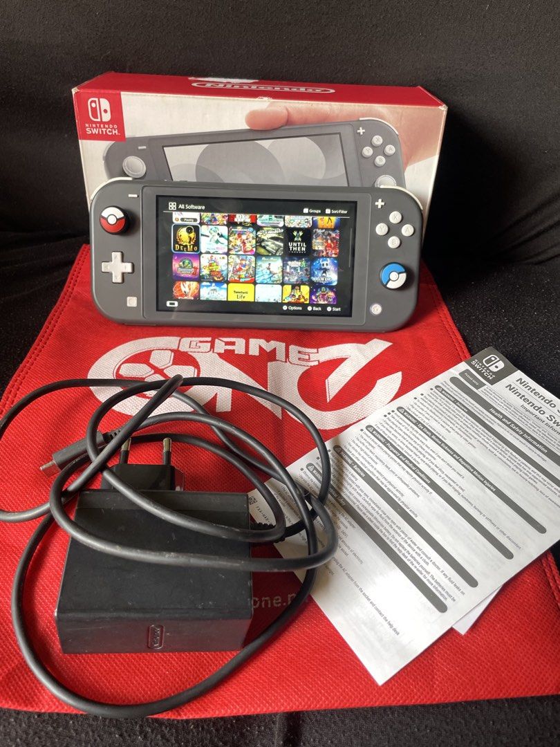Nintendo Switch Lite 500gb JB Dual Boot Complete (Category: Nintendo) located in Cainta. Submitted by rvnrdn (Listing ID 1469809388, Image 1). Description: Nintendo Switch Lite 500gb JB Dual Boot Complete for 10k All parts original. All inclusion authentic. No issues nor defects. Test all you want. Original Sandisk Class-10 Xtreme SD card (originally bought for 4.5k) Pwedeng 9k but 256 Orig Sandisk Class-10 ang isasama. .