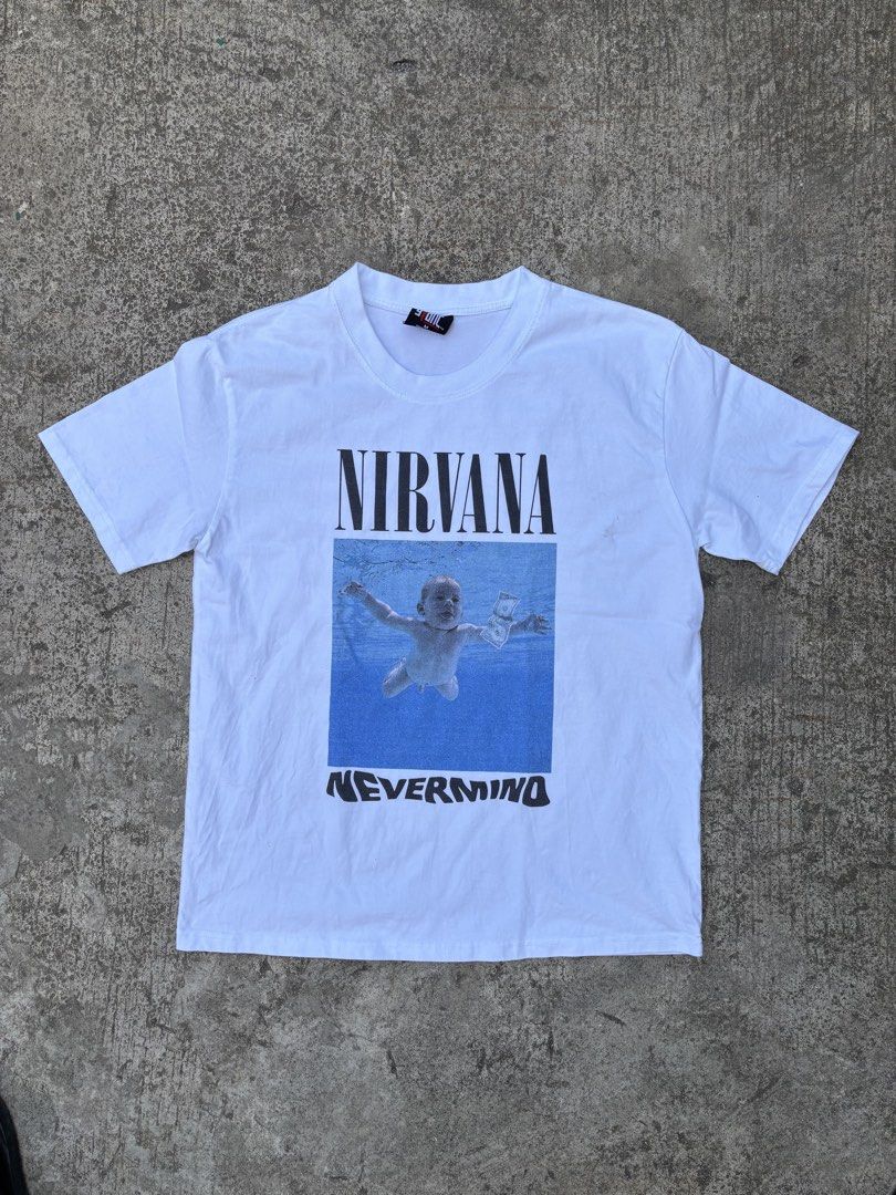 Nirvana Nevermind T-shirt White Giant Tag Size M (Category: Tshirts & Polo Shirts ) located in San Pedro. Submitted by wharfthrift (Listing ID 1469836671, Image 1). Description: FOR SALE ‼️ NIRVANA BAND SHIRT GIANT TAG GOOD CONDITION 10/10 ISSUE: minimal stain SIZE 19.5 x 25.5 small (MEDIUM ON TAG) ₱1,090 + SF shipping via lalamove or j&t meetup around san pedro laguna .