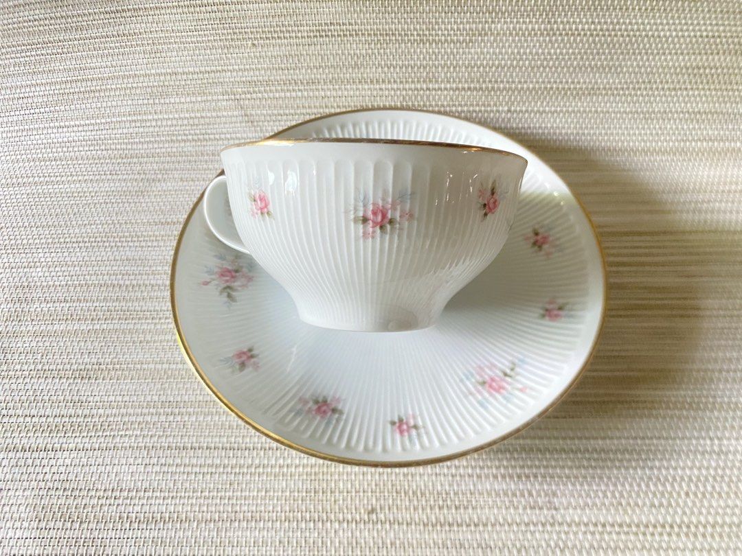 Noritake Bone China Cup and Saucer Set (Category: Coffee & Tea Tableware) located in Davao. Submitted by shauitoys2019 (Listing ID 1469828899, Image 3). Description: P250 each.