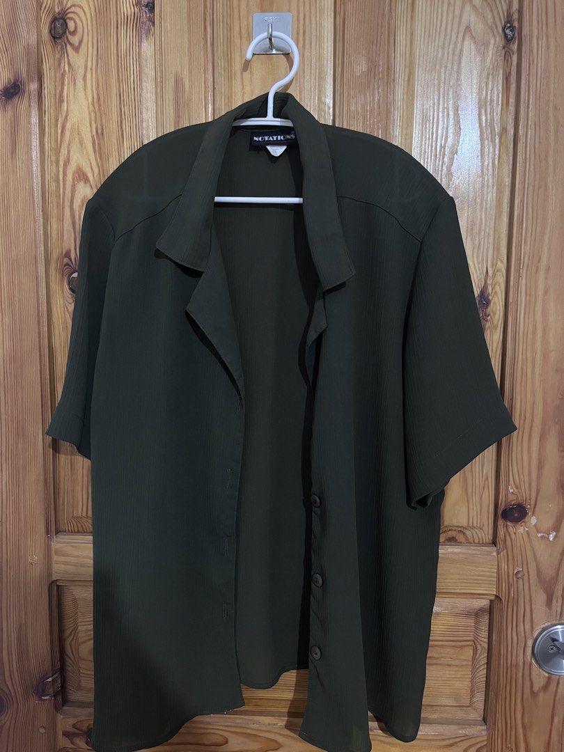 Notations Dark Green Short Sleeve Button Up Shirt (Category: Shirts) located in Baguio. Submitted by gbwardrobe (Listing ID 1469882659, Image 1). Description: .