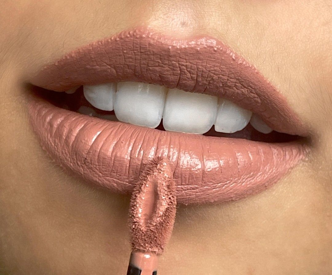 Nude Lipstick Bundle (Category: Makeup) located in Ozamiz City. Submitted by ng.thrifts (Listing ID 1469945308, Image 3). Description: - Nude lipstick bundle assorted brands: MAC (pink), Maybelline, Revlon - one for 250 or bundle for 1500.