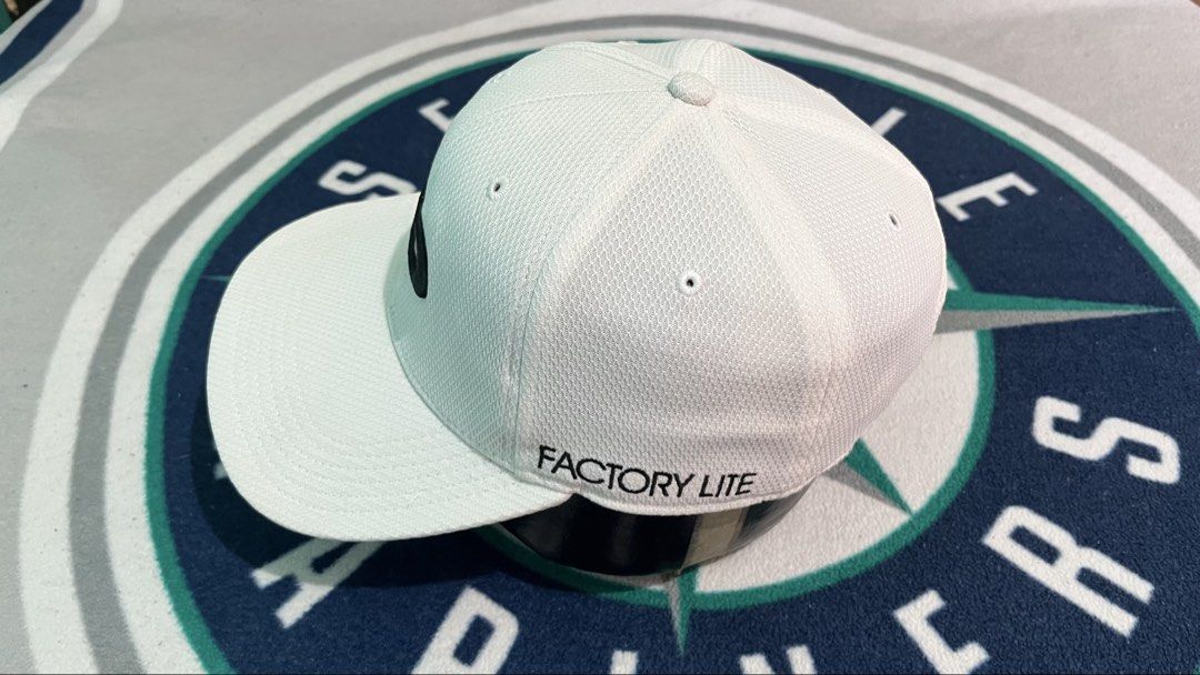 Oakley cap (Category: Caps & Hats) located in Manila. Submitted by davinci1 (Listing ID 1469770807, Image 2). Description: Oakley cap No issue 📍LAS PIÑAS 📦 JNT/LBC/LALAMOVE CAN DO MEET UP AROUND LAS PIÑAS VC SURE BUYER FIRST TO PAY GET THE ITEM NEED 50 PESOS DOWNPAYMENT LALAMOVEMOD GCASH NO COD/COP.