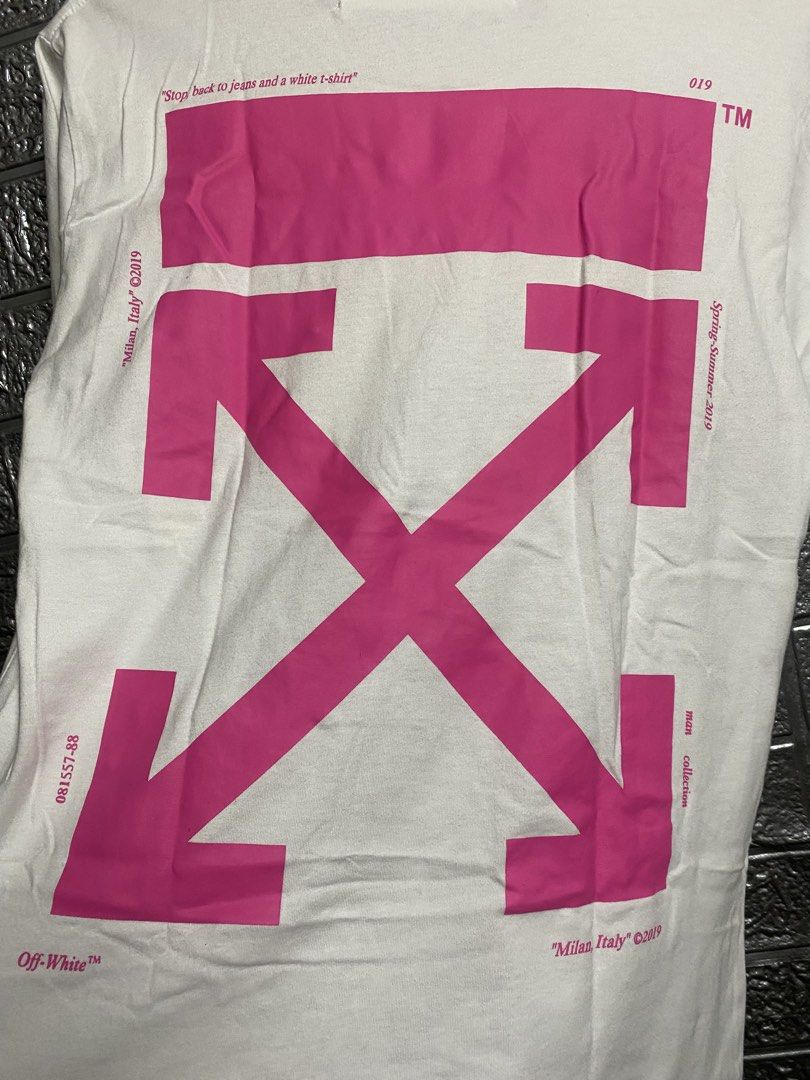 OFF WHITE X THE SIMPSON (Category: Tshirts & Polo Shirts ) located in Andop. Submitted by maikeygong (Listing ID 1469900907, Image 3). Description: SIZE MEDIUM FITTINGS 20x28 GOOD CONDITION NO CRACKPRINTS HAVE MINOR REPAIR SEE LAST PIC.