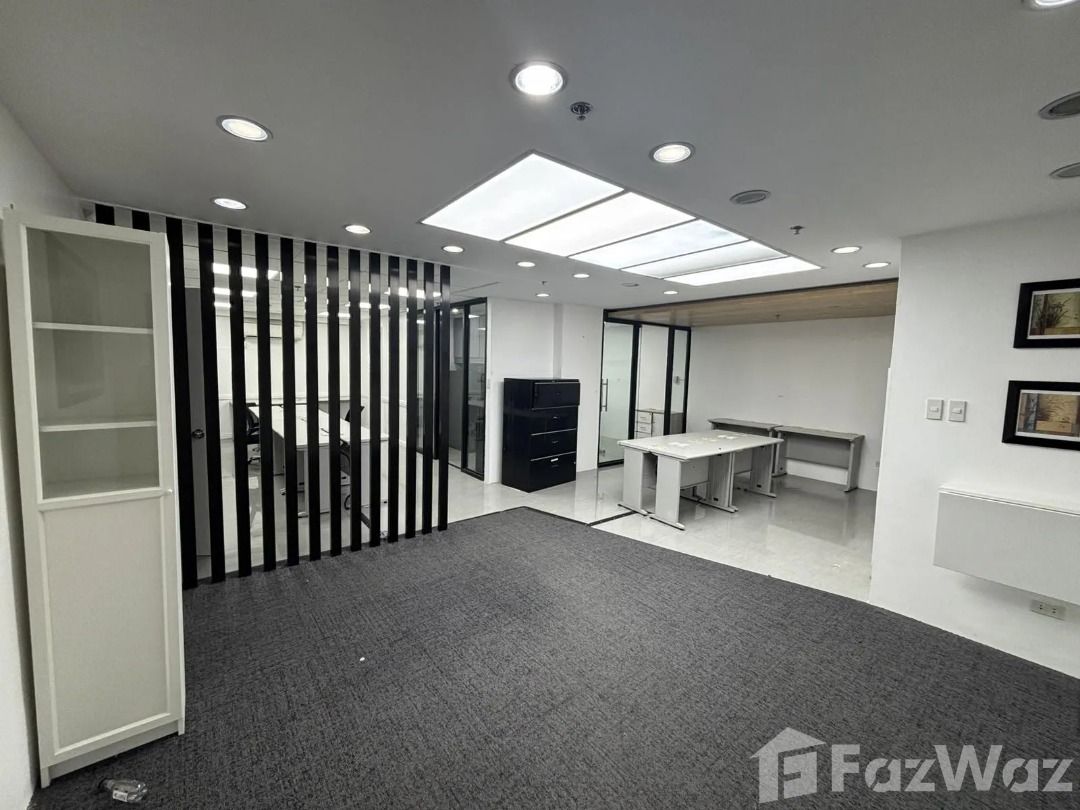 Office for rent at Cacho Gonzalez Building (Category: Commercial) located in Makati City. Submitted by propertyproph (Listing ID 1469785689, Image 1). Description: 🏢 Office Space for Rent | Cacho Gonzalez Building, Makati City ✨ Set up your business in this spacious 100 sqm bare office, offering flexibility to customize the workspace to suit your company's needs. 📍 Location: Cacho Gonzalez Building, Makati City 📐 Floor Area: 100 sqm 🏢 Bare / 