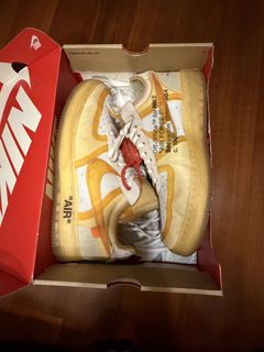 (Category: ) located in . Submitted by snkr_heaven (Listing ID 1469762381, Image 1). Description: .
