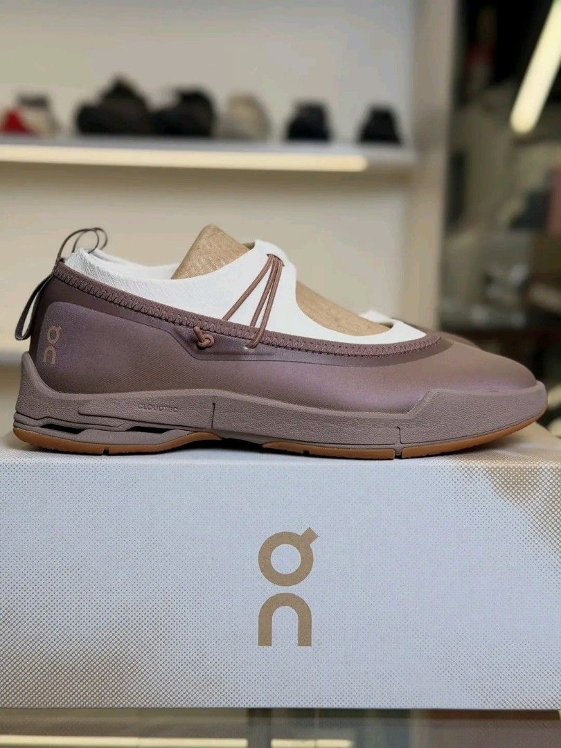 On Cloundnova Moon Mary Jane Clove Ivory (Category: Flats & Sandals) located in Manila. Submitted by clevercrystal_254bfe (Listing ID 1469928088, Image 3). Description: On Cloundnova Moon Mary Jane Clove Ivory available Women's size 36 37 38 39 40 ship Nationwide same day Delivery with Minimal DP.
